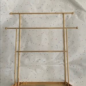 Gold jewelry organizer